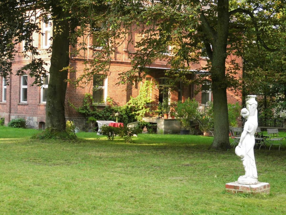 Ferienwohnung Wassermuhle Plattenburg Esterno foto
